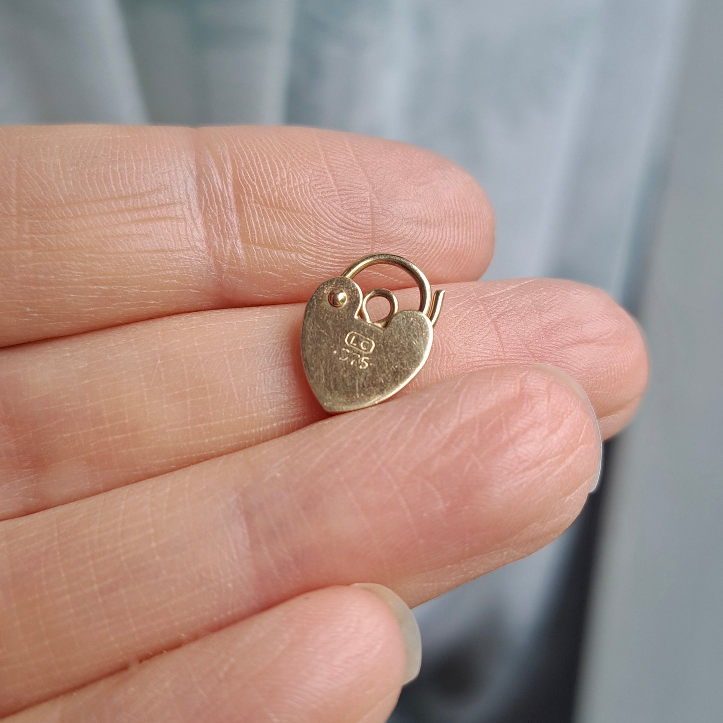 Vintage 9ct Gold Mini Heart Padlock Clasp Charm