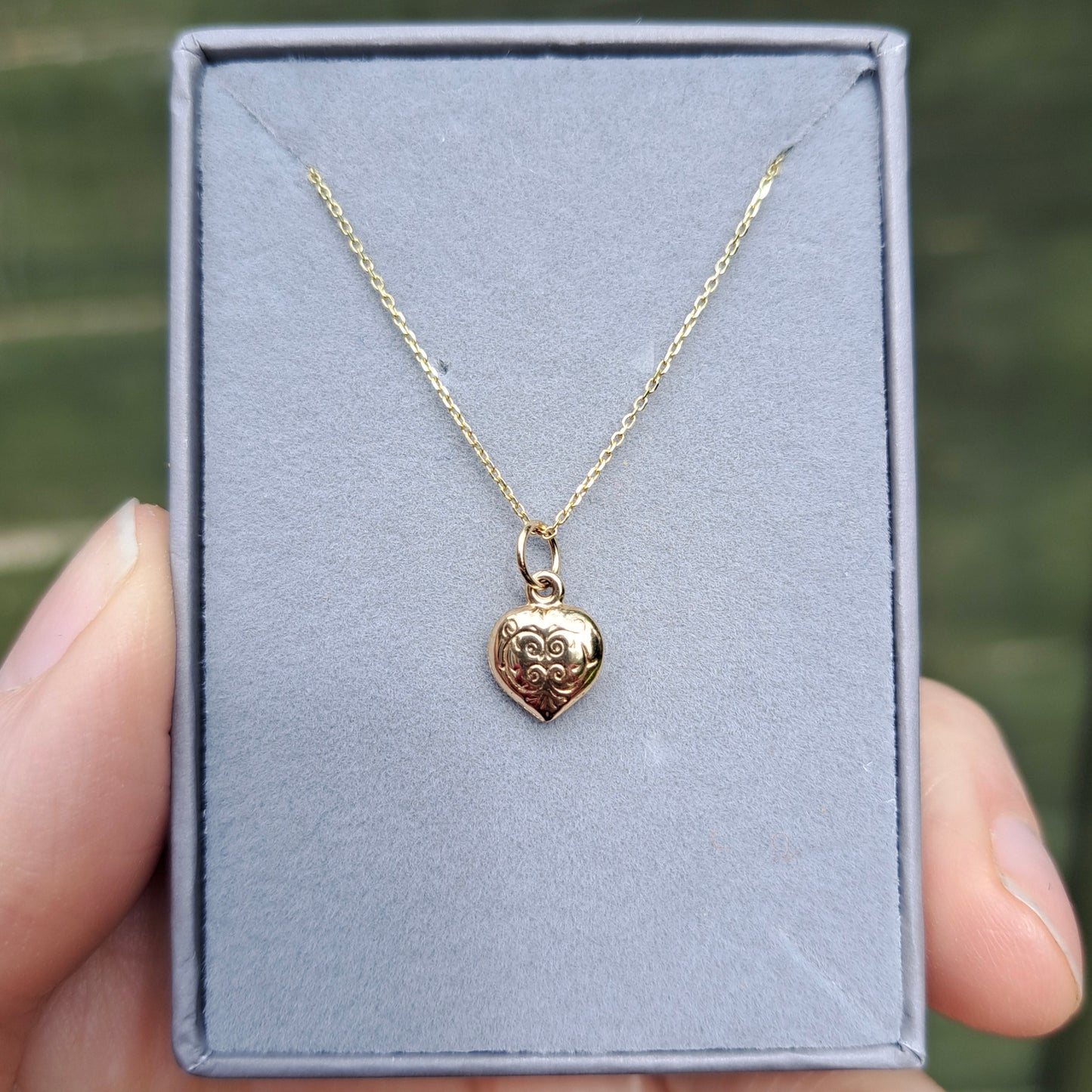 Vintage 9ct Gold Tiny Engraved Puffy Heart Charm, 8mm