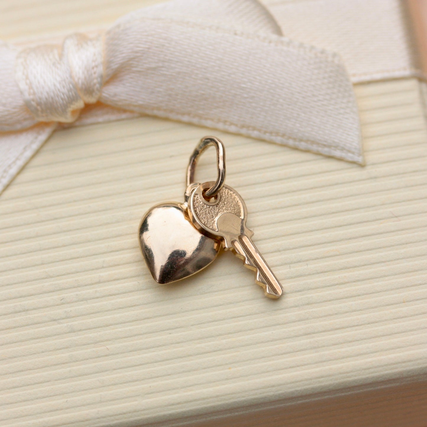 Vintage 9ct Gold "Key To My Heart" Mini Charm