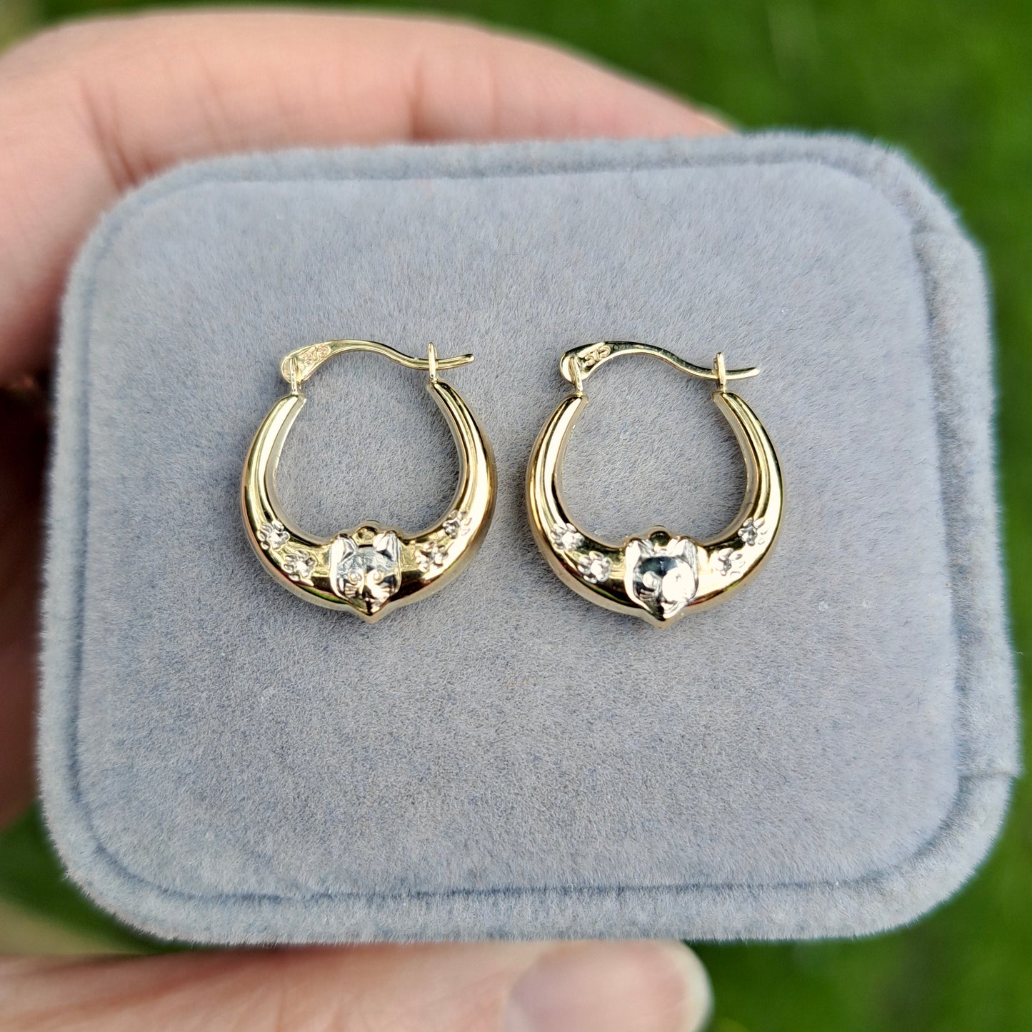 Pre-owned 9ct Gold Cat Design Creole Hoop Earrings