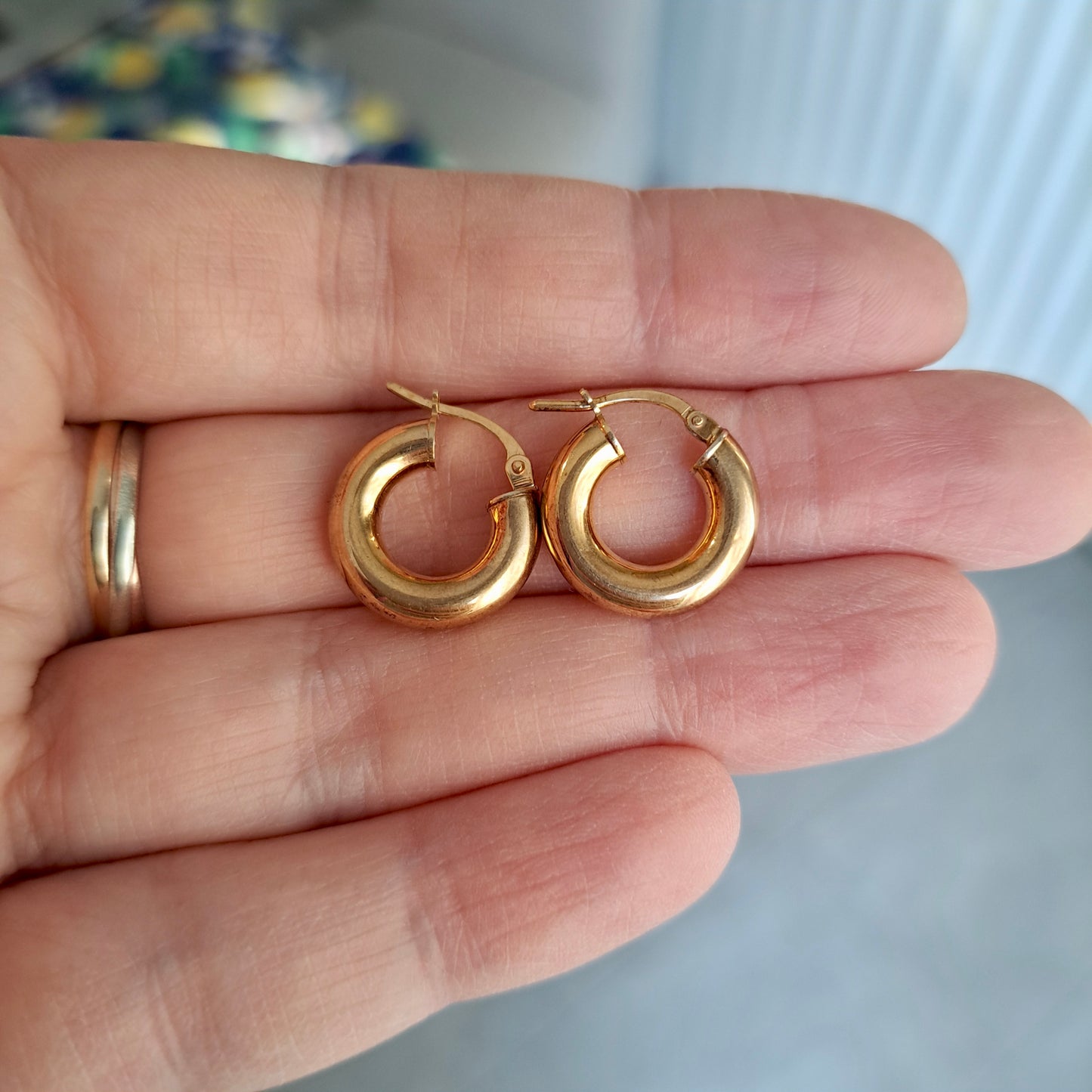 Small and Chunky 9ct Gold Tube Hoop Earrings, Unoaerre Italy