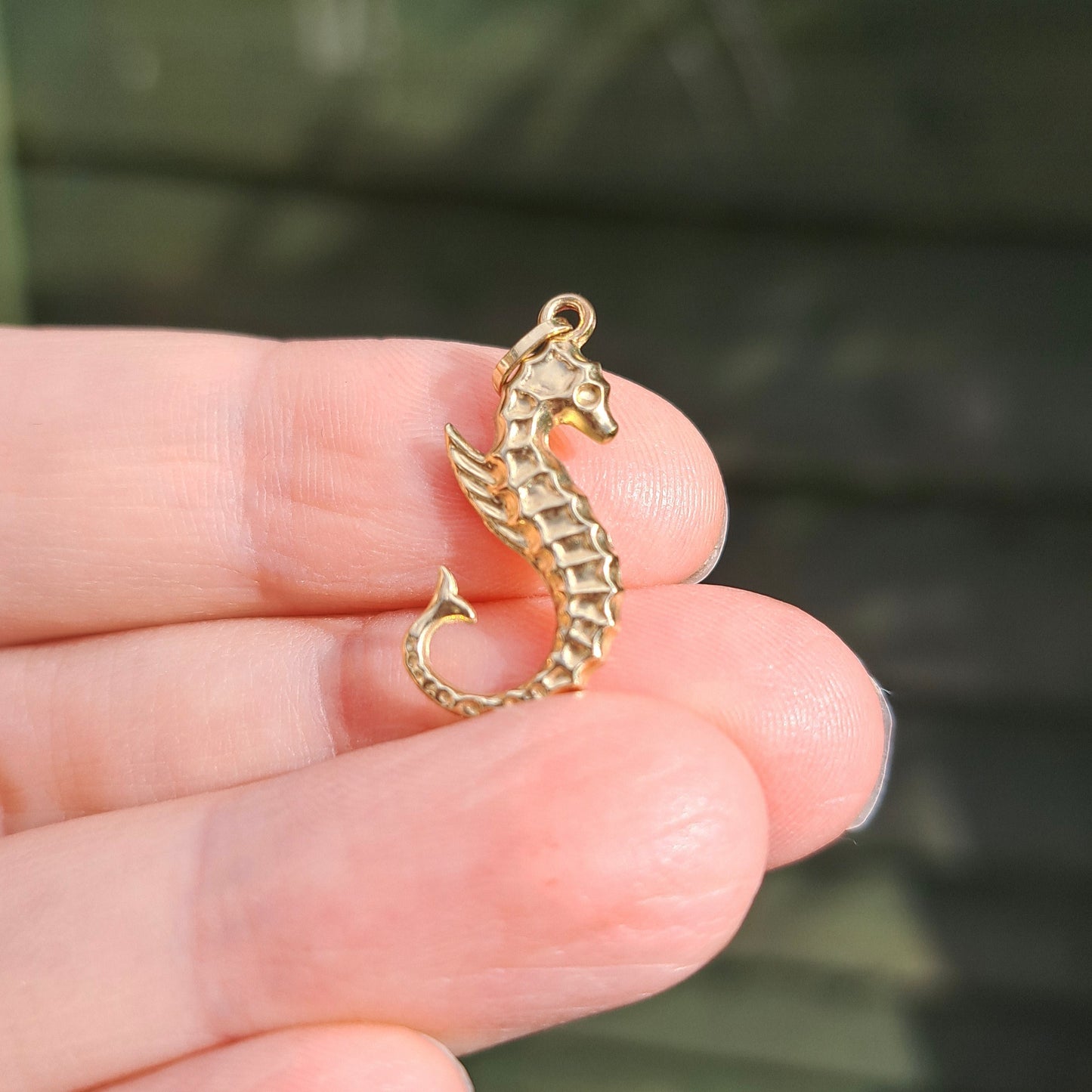 9ct Gold Seahorse Charm / Pendant