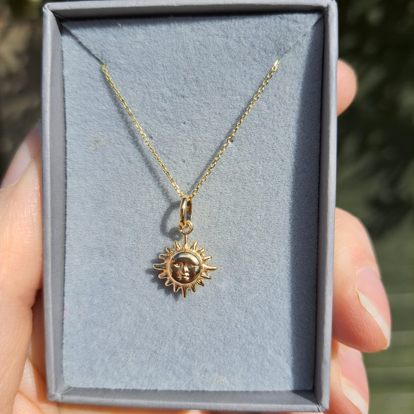Vintage 14ct Gold Small Sun Face Charm