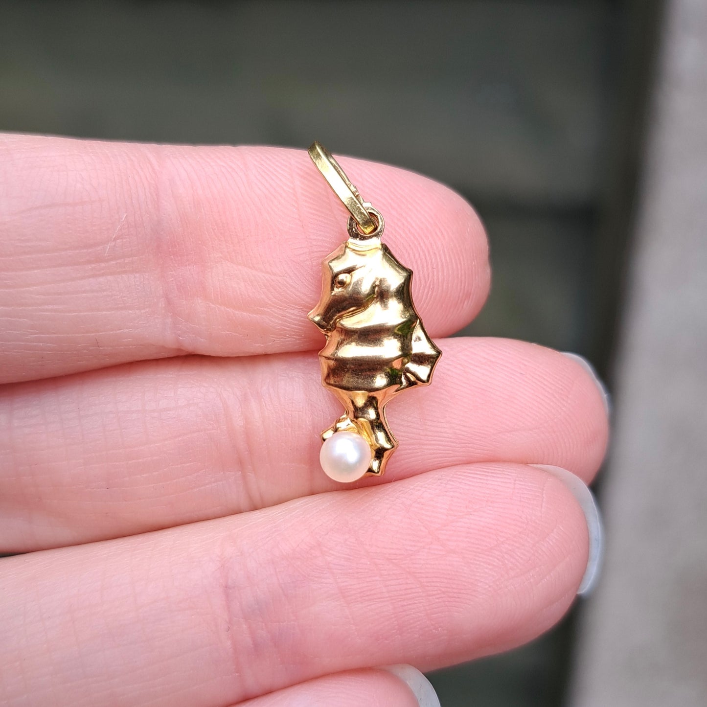 9ct Gold Seahorse Charm with Pearl
