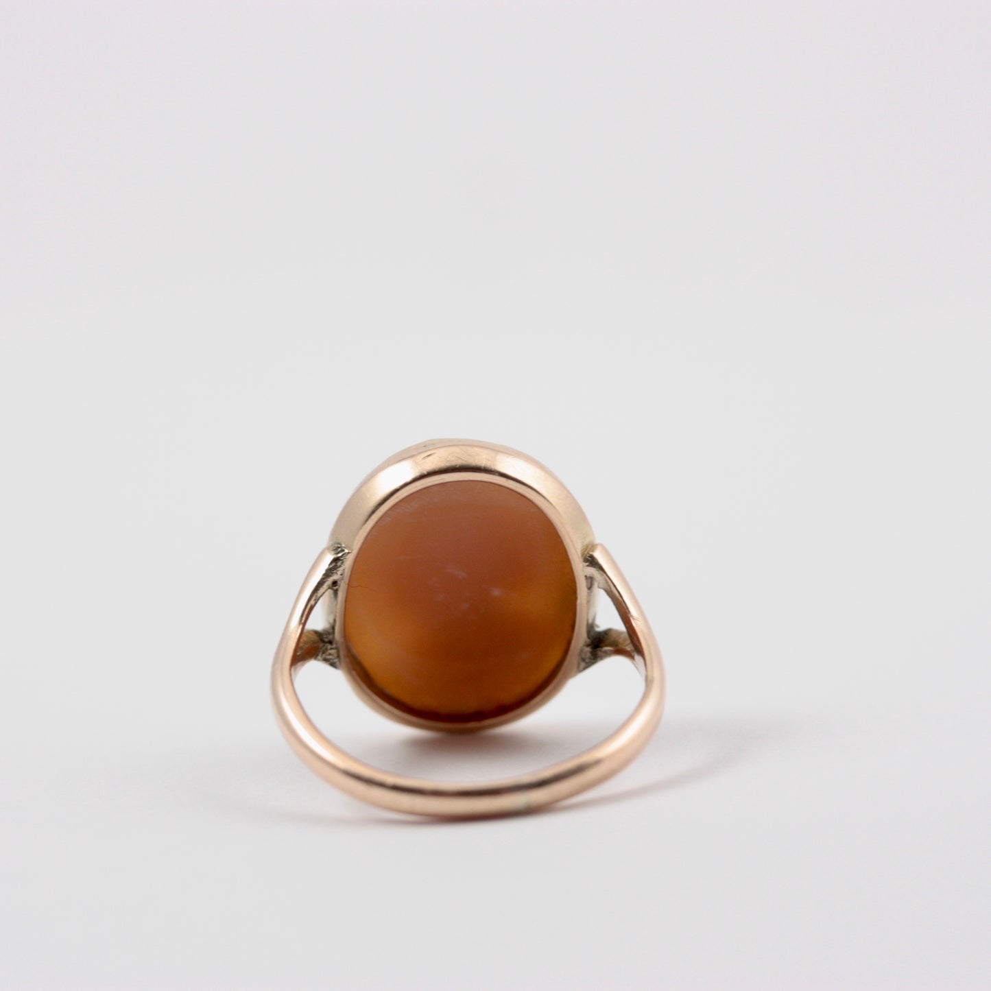 Antique 9ct Gold Sardonyx Shell Classical Cameo Ring, Early 20thC
