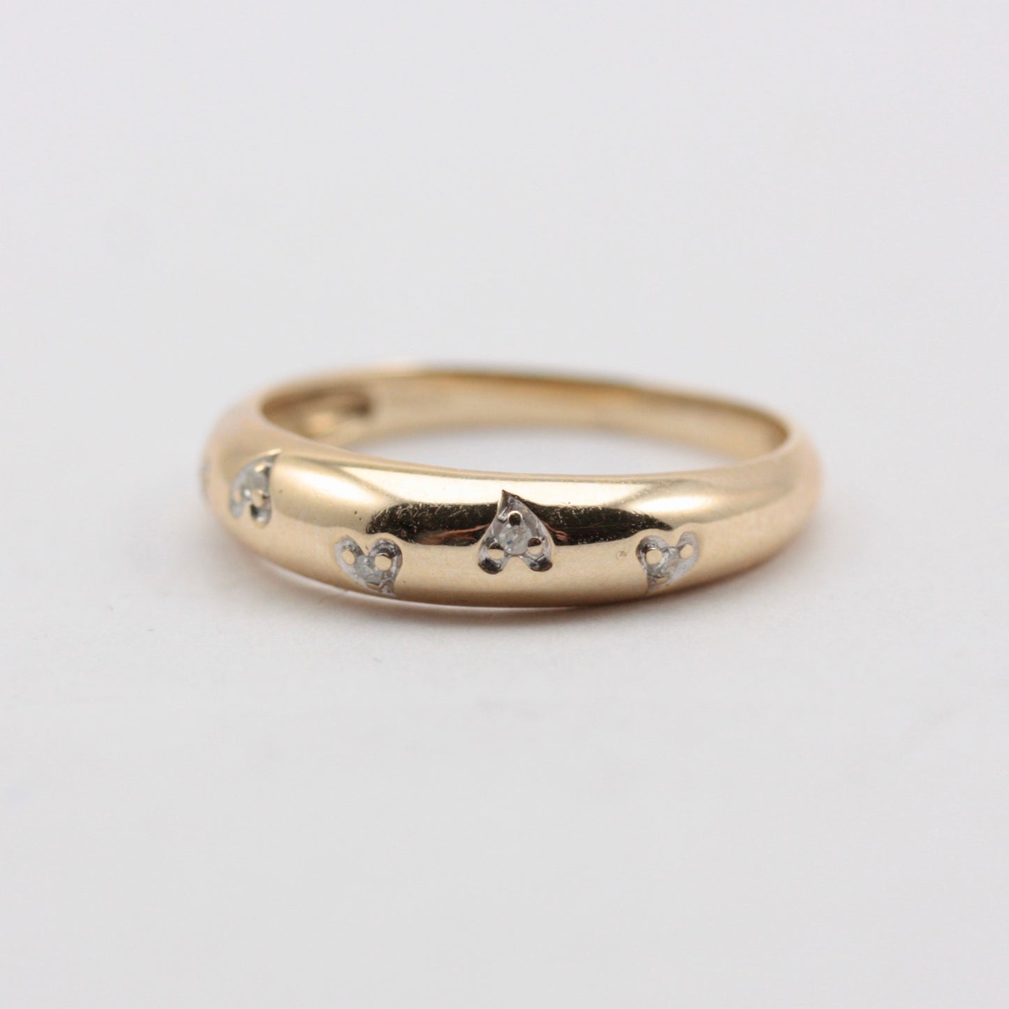 Pre-owned 9ct Gold Diamond Hearts Ring