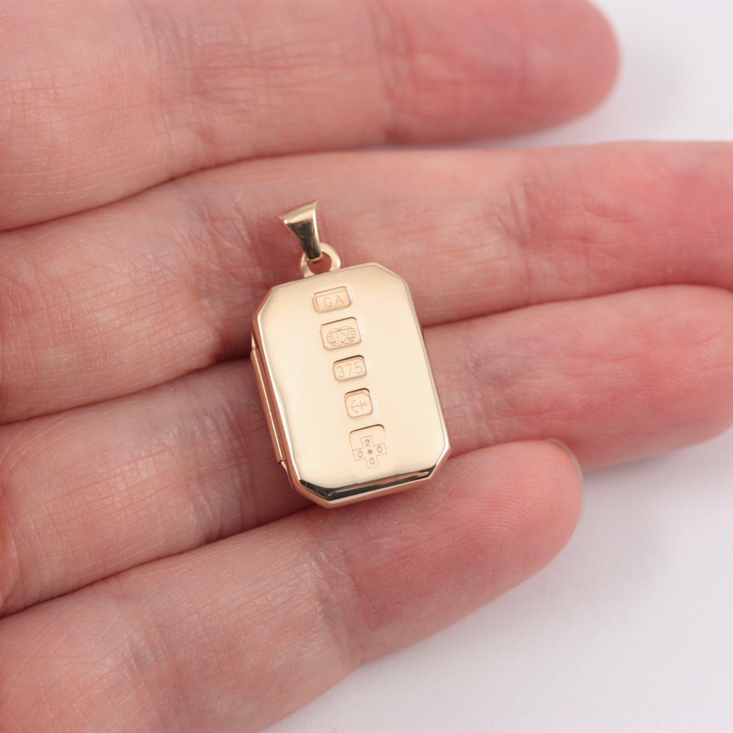 Vintage 9ct Gold Ingot Style Locket 2000 Millennium Hallmarked