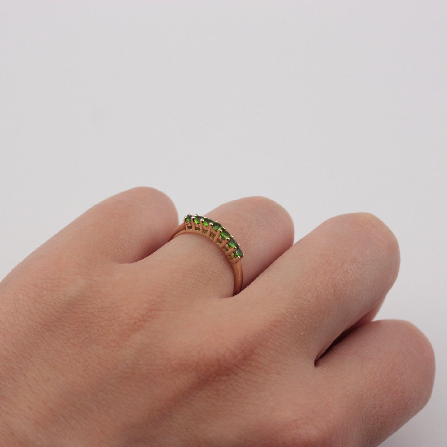 Pre-owned 9ct Gold Chrome Diopside 7 Stone Stacker Ring