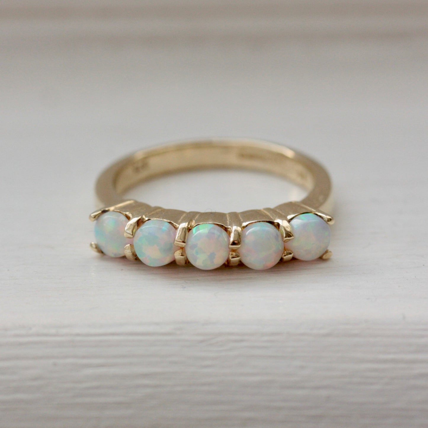 Pre-owned 9ct Gold Lab Created Opal 5 Stone Ring, 2005