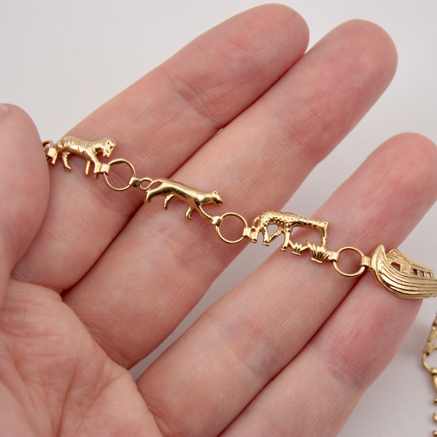 Vintage 9ct Gold Noah's Ark Bracelet