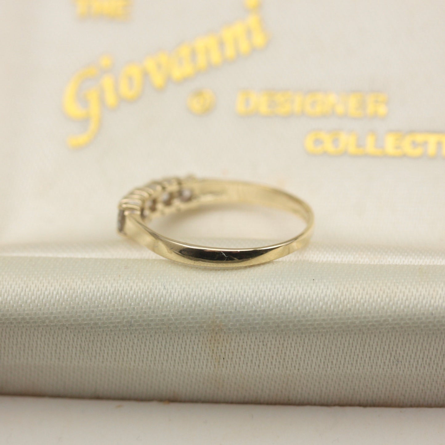 Vintage 9ct Gold and CZ 5 Stone Ring, 1988