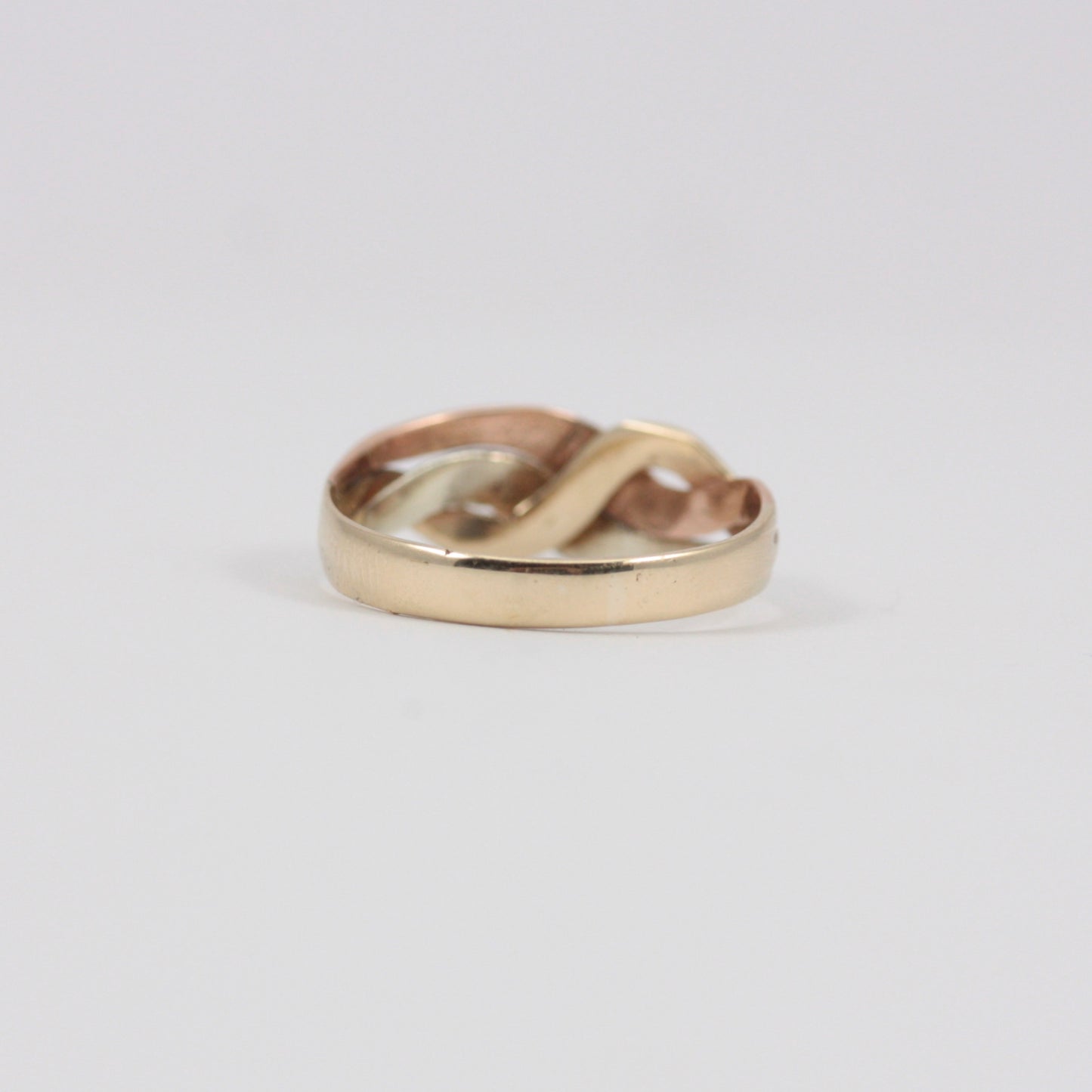 Vintage Tri Colour 9ct Gold Twisted Band Ring