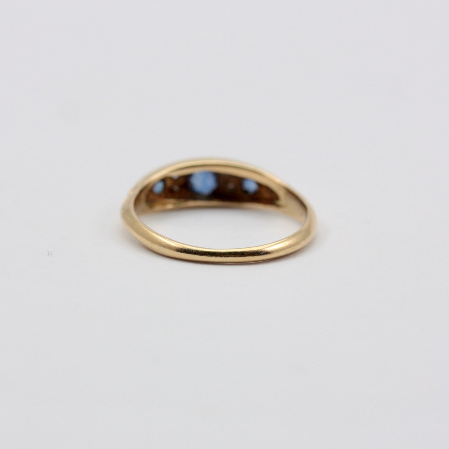 Antique 18ct Gold Sapphire and Diamond Boat Ring