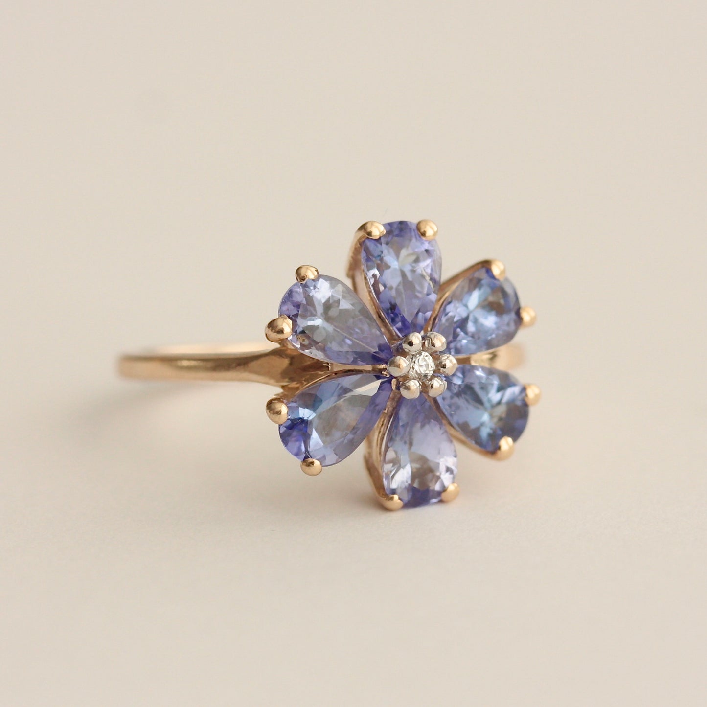 Pre-owned 9ct Gold Tanzanite Flower Cluster Ring