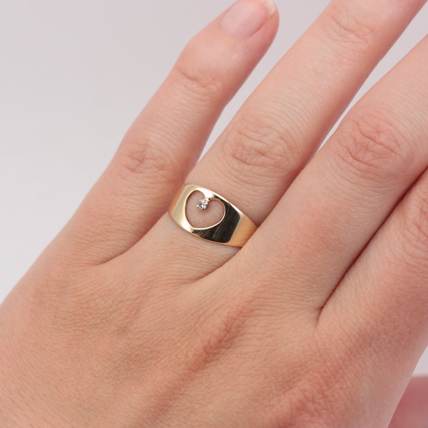 Vintage 9ct Gold Heart Cut Out Band with Diamond, 1978