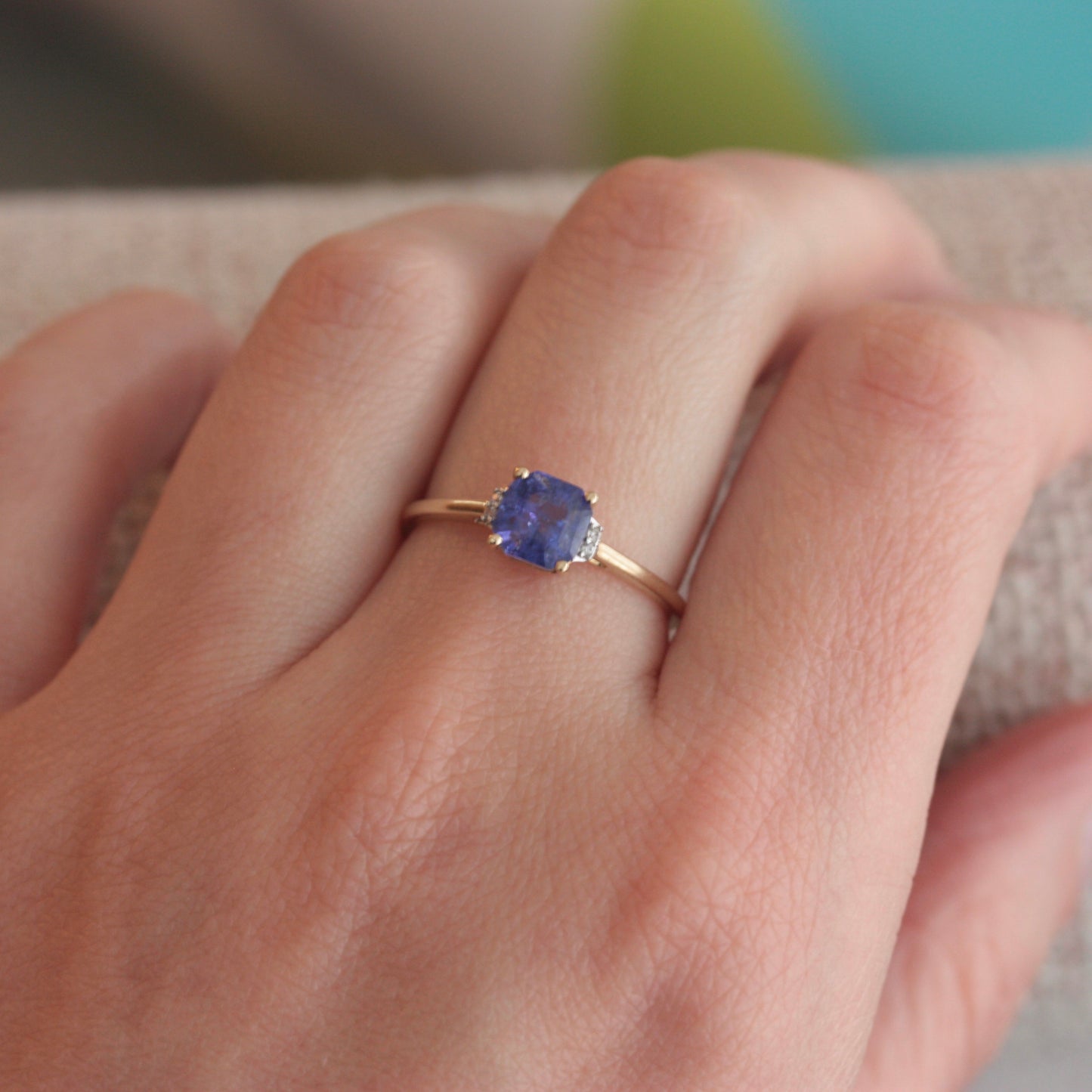 Pre-owned 9ct Gold Kyanite and Diamond Ring, 2021