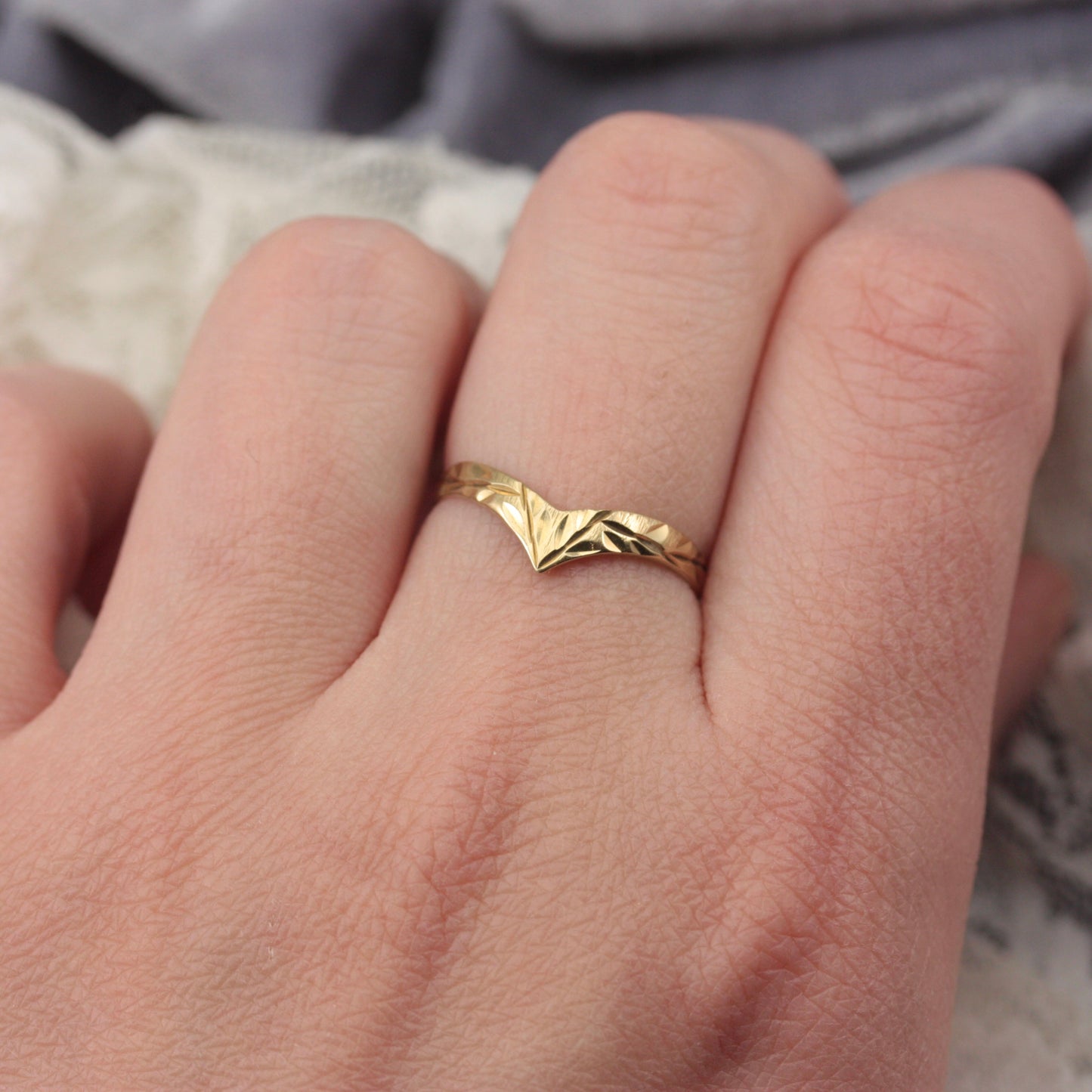Vintage 9ct Gold Patterned Wishbone Ring, 1988