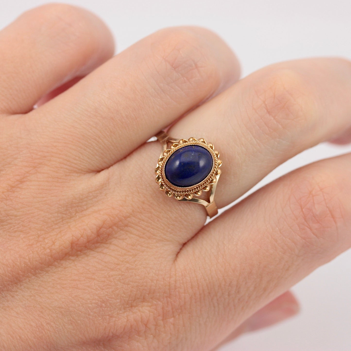Vintage 9ct Gold Lapis Lazuli Rope Framed Ring, c1980s