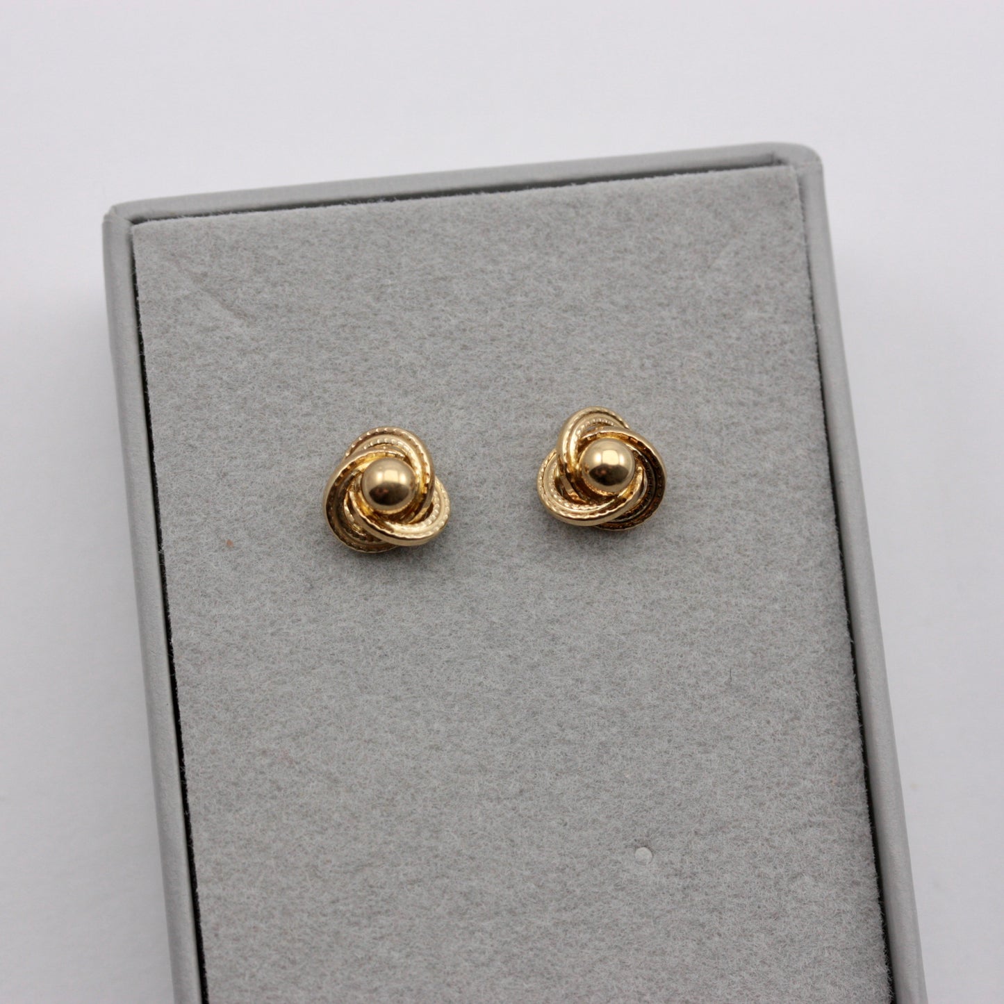 Vintage 9ct Gold Knot Stud Earrings, 7mm