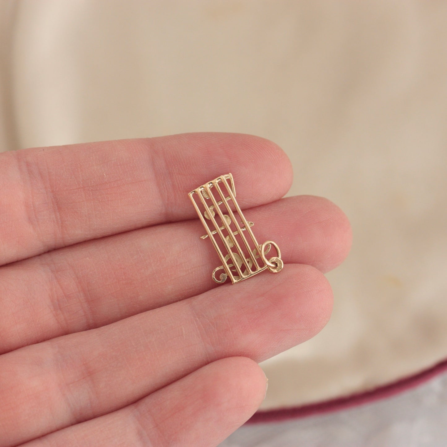 Vintage 9ct Gold Musical Notes Charm / Pendant, 1990