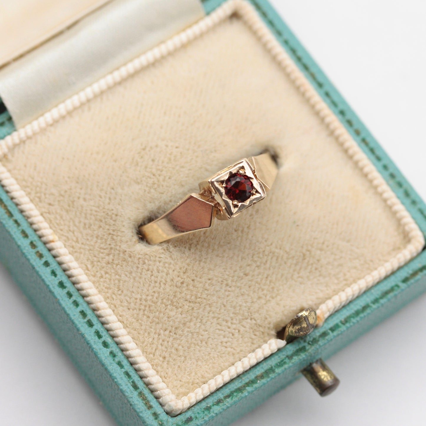 Vintage 9ct Gold Square Front Garnet Solitaire Ring, 1972