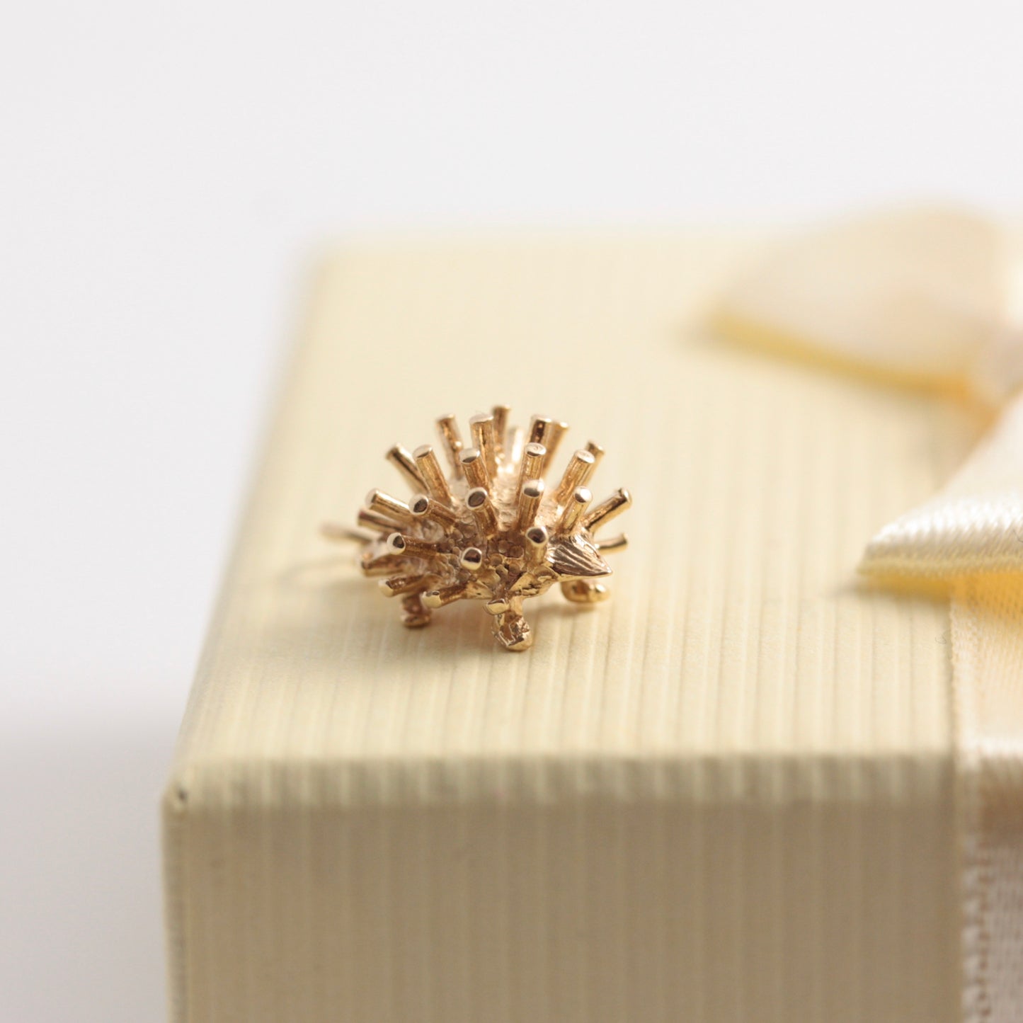 Tiny Vintage 9ct Gold Hedgehog Charm, 1970s