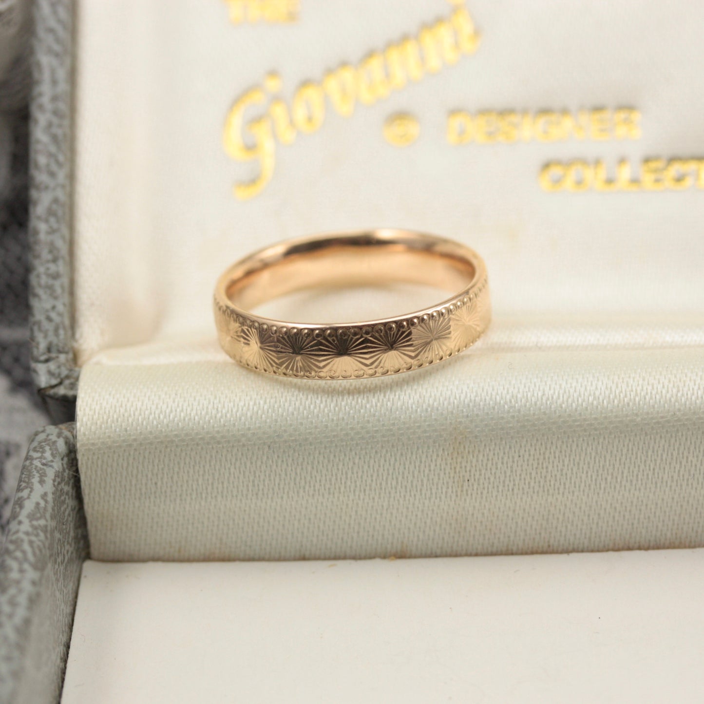 Pre-owned 9ct Gold Sunburst Band Ring