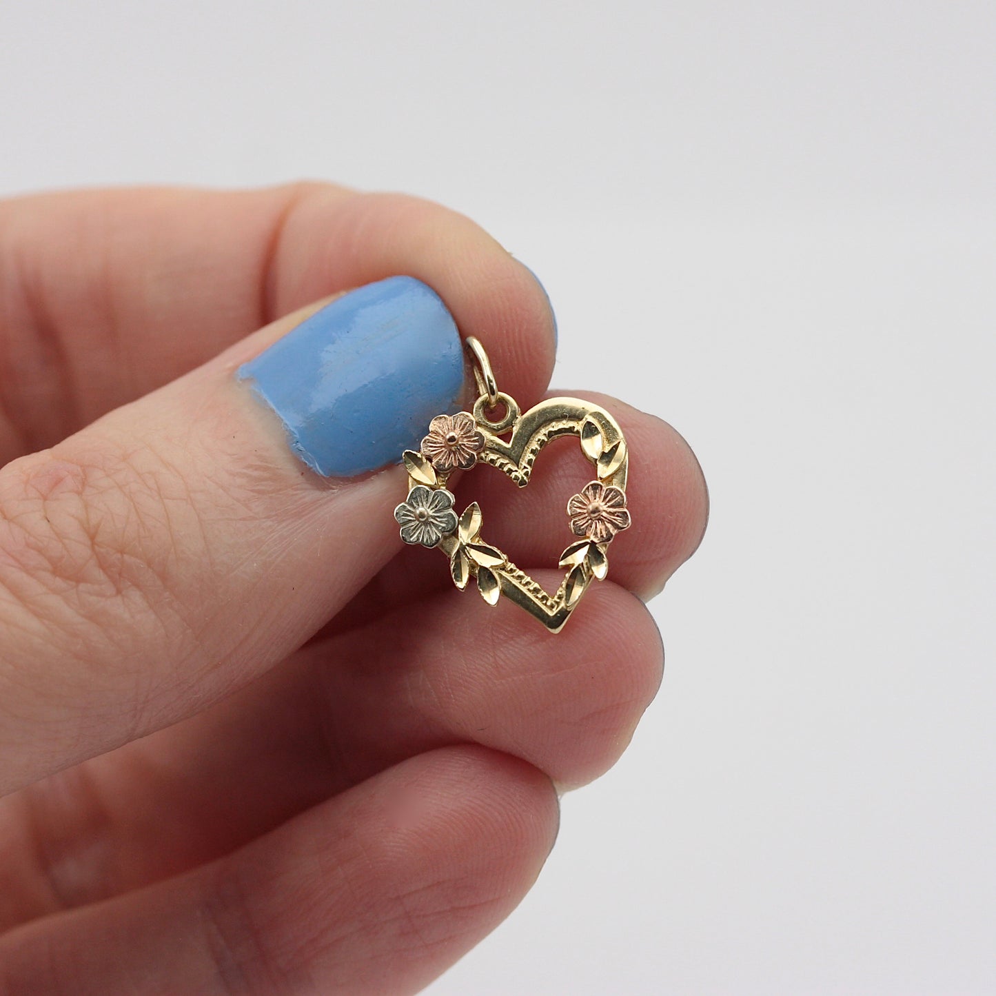 Vintage 14ct Gold Floral Heart Pendant, 1980s, OroAmerica