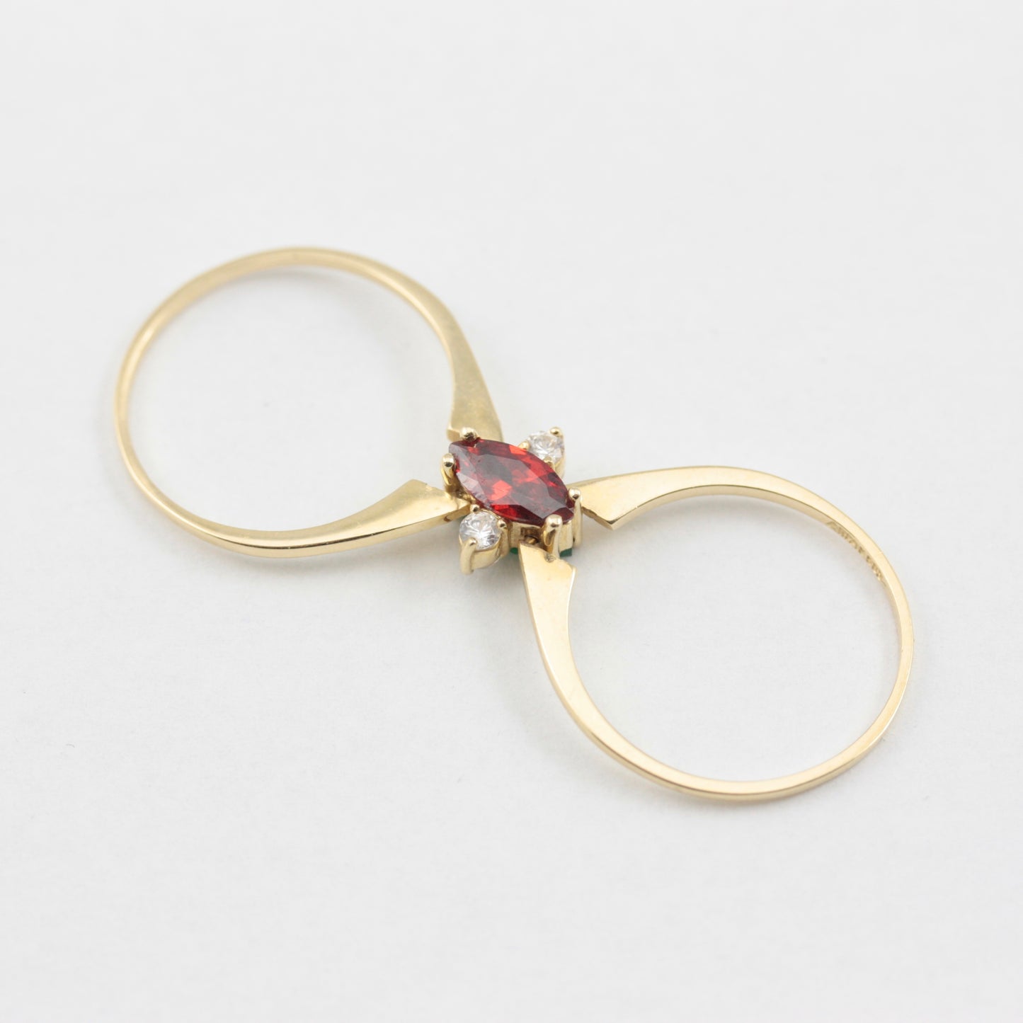 Pre-owned 14ct Gold Reversible Ring with CZ Gemstones