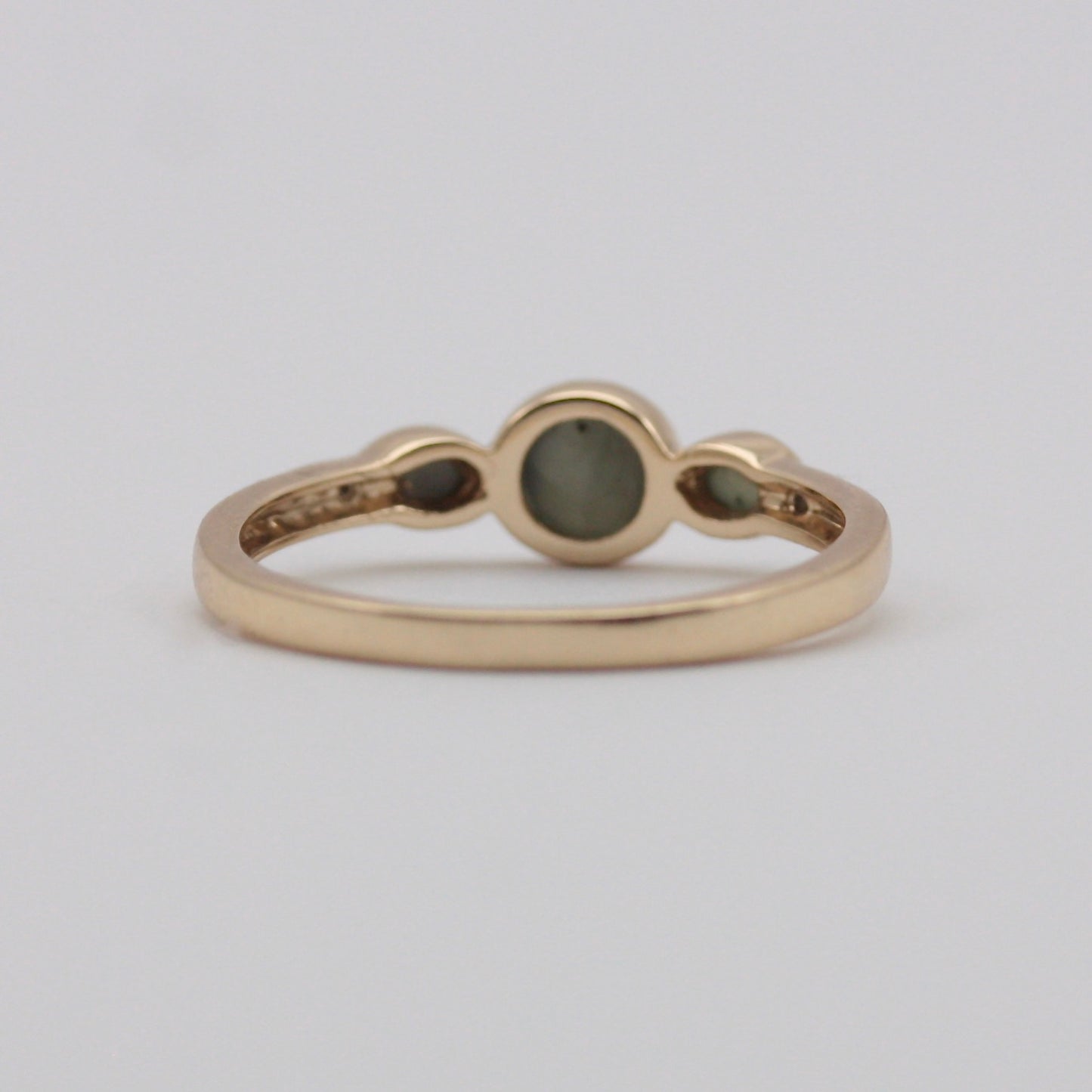 Pre-owned 9ct Gold Grey Cats Eye Chrysoberyl Ring