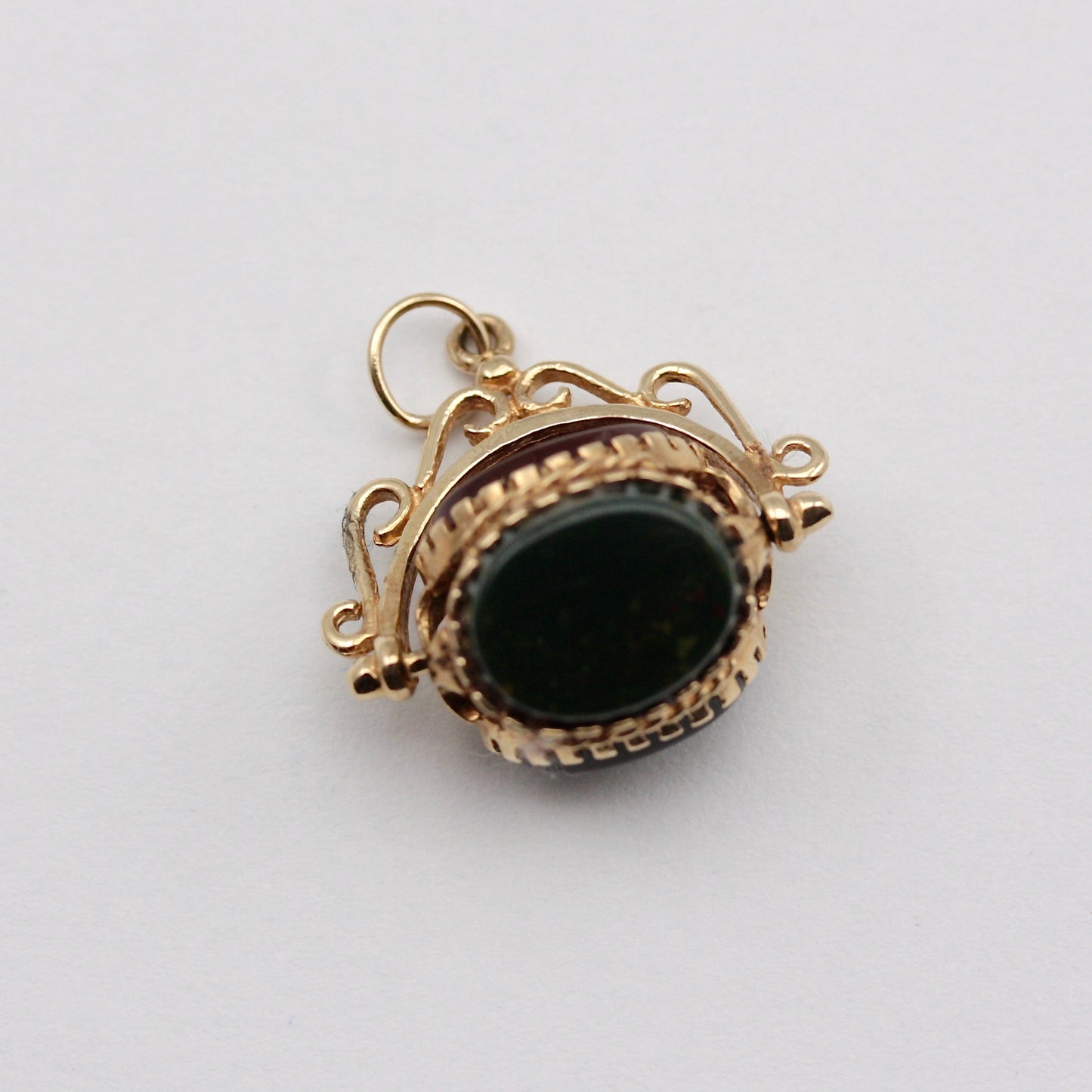 Vintage 9ct Gold Three Sided Fob Spinner Pendant - Carnelian, Onyx, Bloodstone