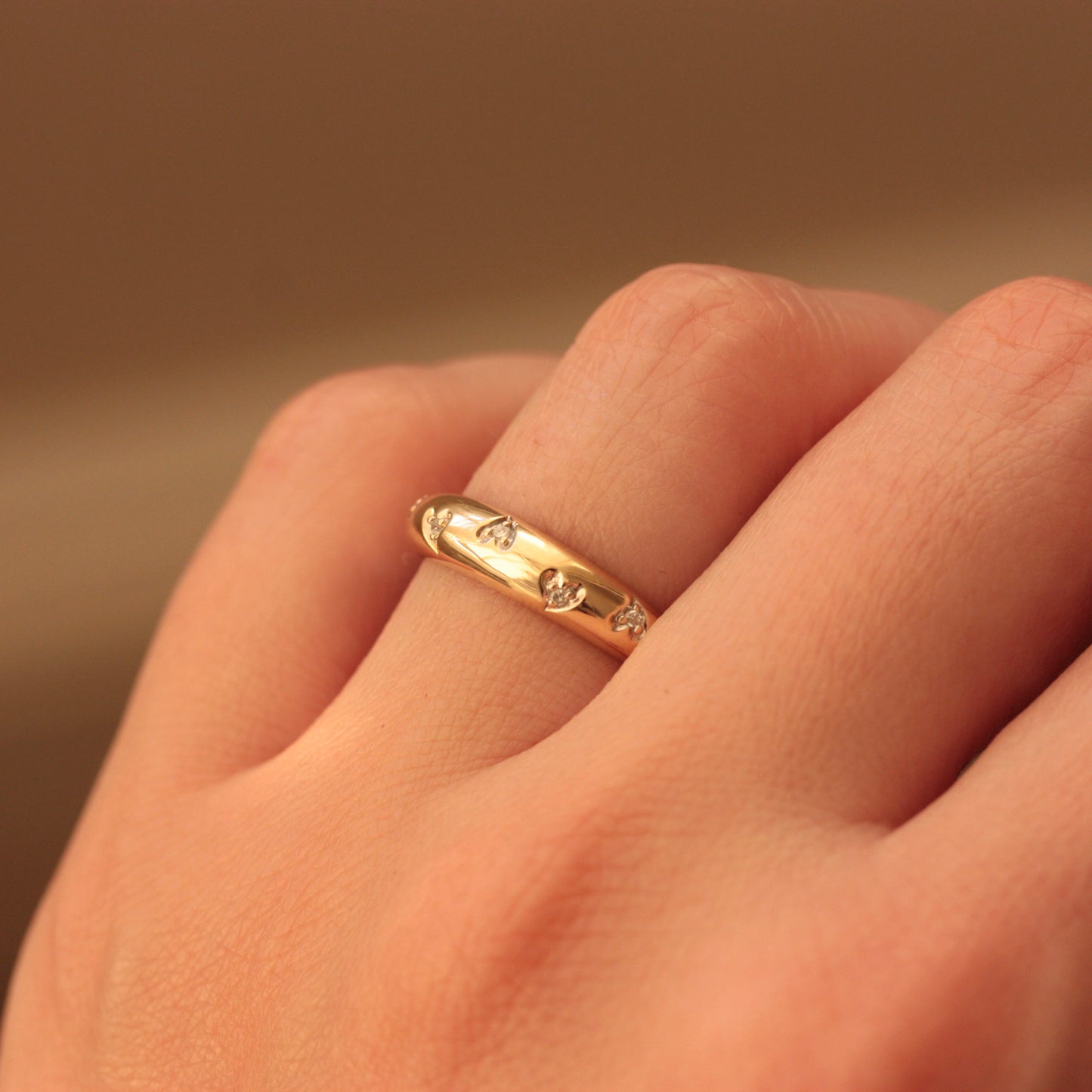 9ct gold preowned heart ring