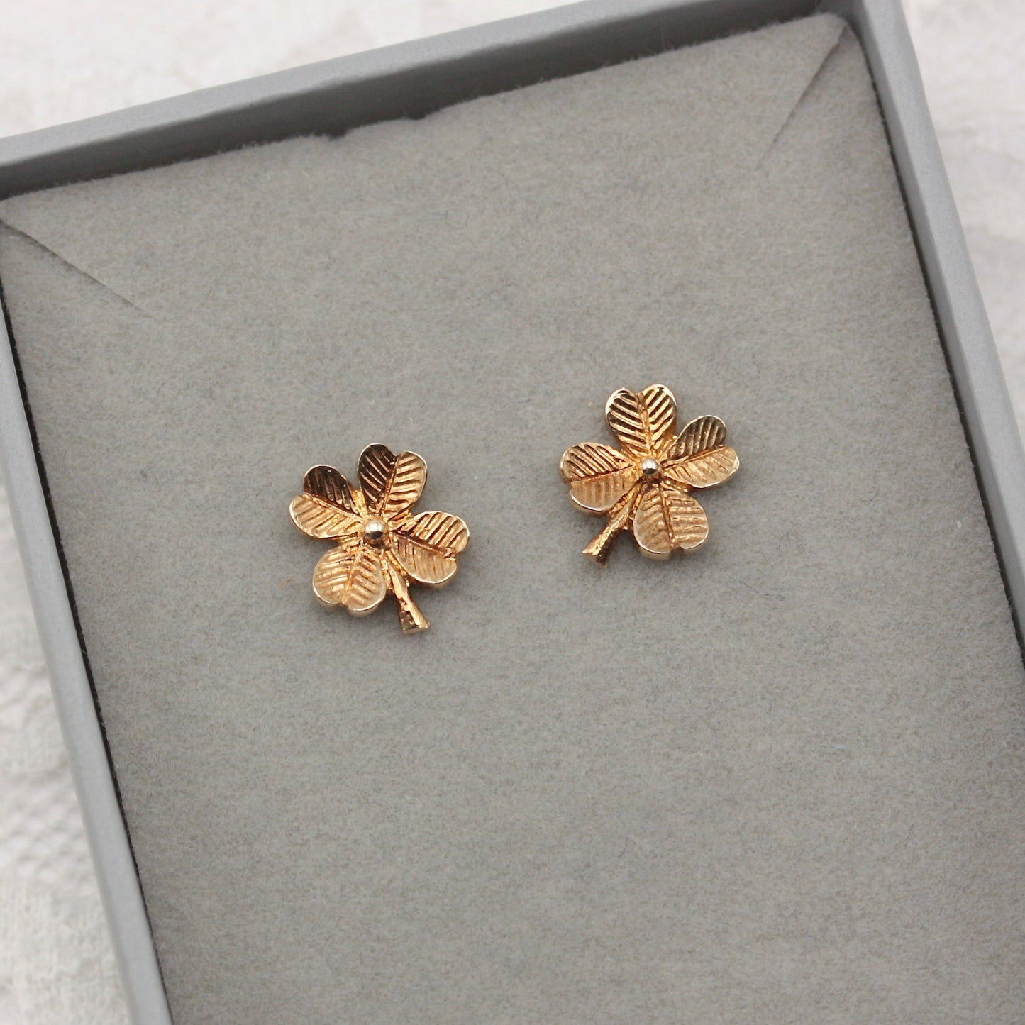 1970s clover stud earrings