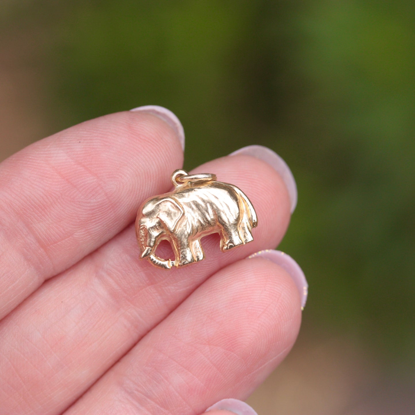 vintage 9ct gold elephant charm
