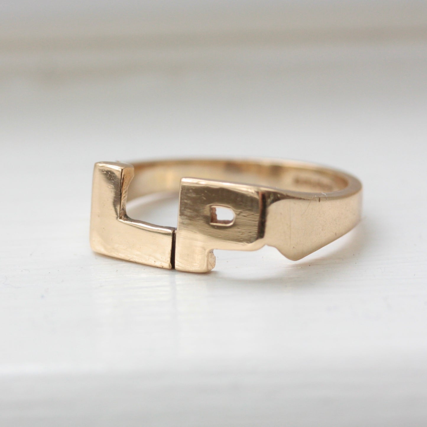 Vintage 9ct Yellow Gold 'LP' Initials Ring