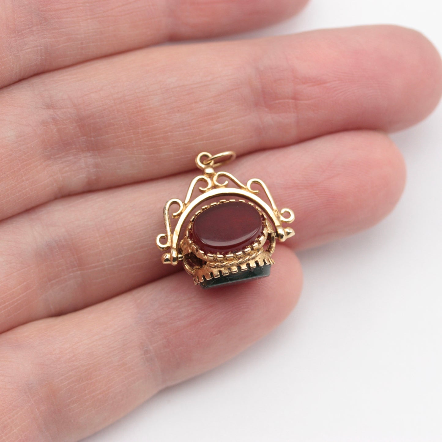 Vintage 9ct Gold Three Sided Fob Spinner Pendant - Carnelian, Onyx, Bloodstone