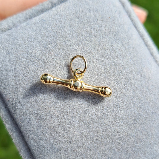 Pre-owned 9ct Yellow Gold T-Bar Pendant