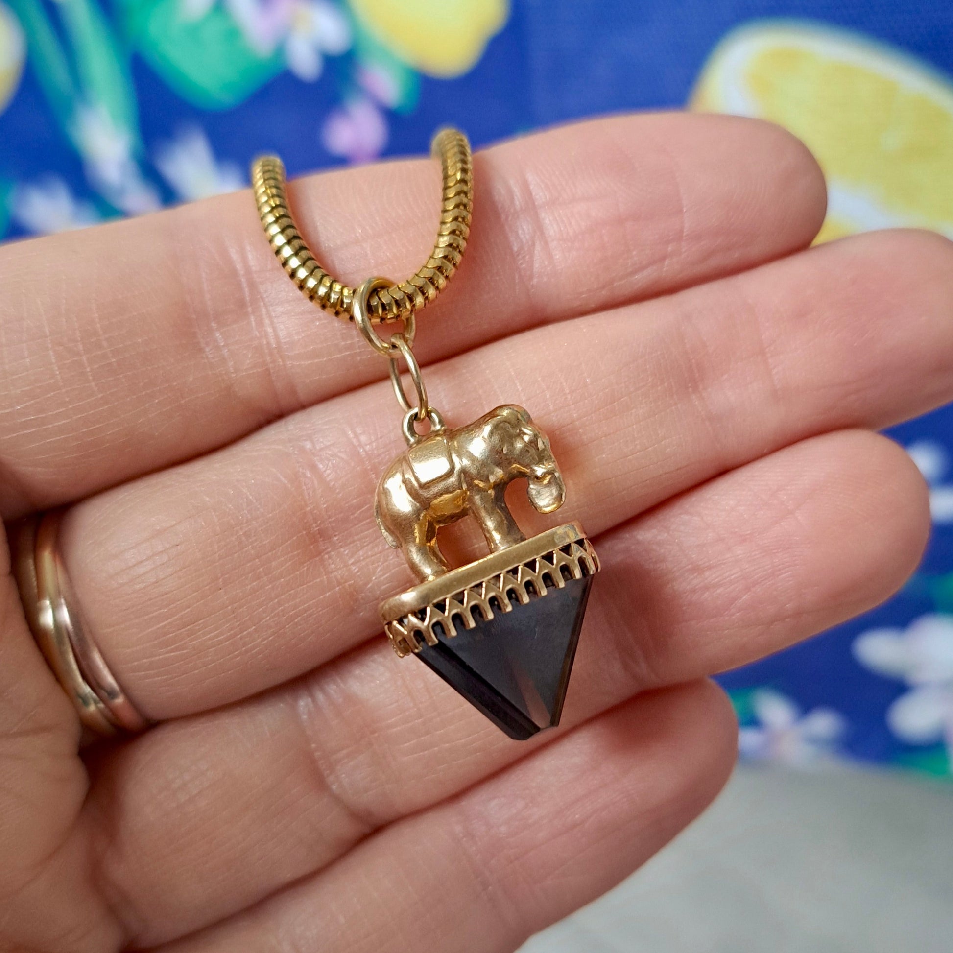 vintage 1960s 9ct gold and smoky quartz elephant pendant
