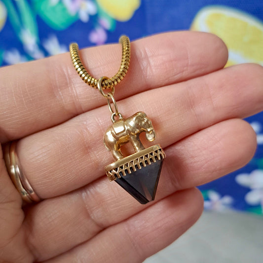 vintage 1960s 9ct gold and smoky quartz elephant pendant
