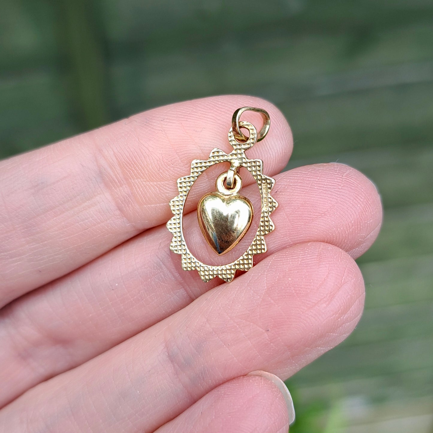 Vintage 9ct Gold Heart Dangle Pendant, 1978