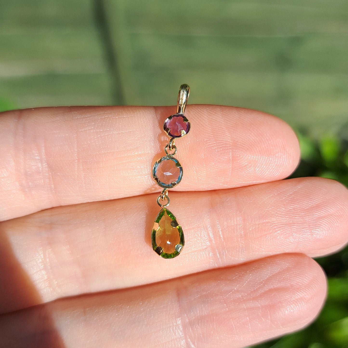 Pre-owned 14ct Gold Multi Gemstone Dangle Pendant