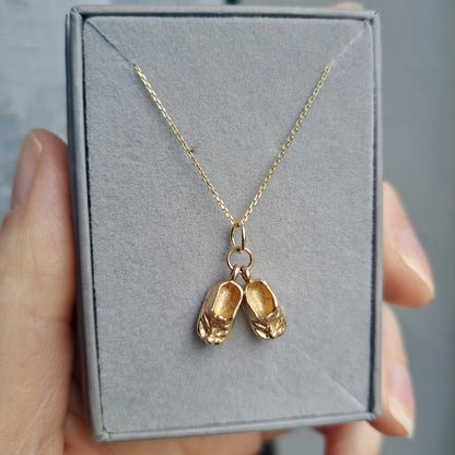 Vintage Yellow Gold Baby Booties Charm