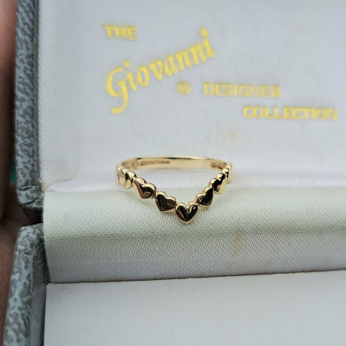 Late Vintage 9ct Gold Hearts Wishbone Ring, 1999