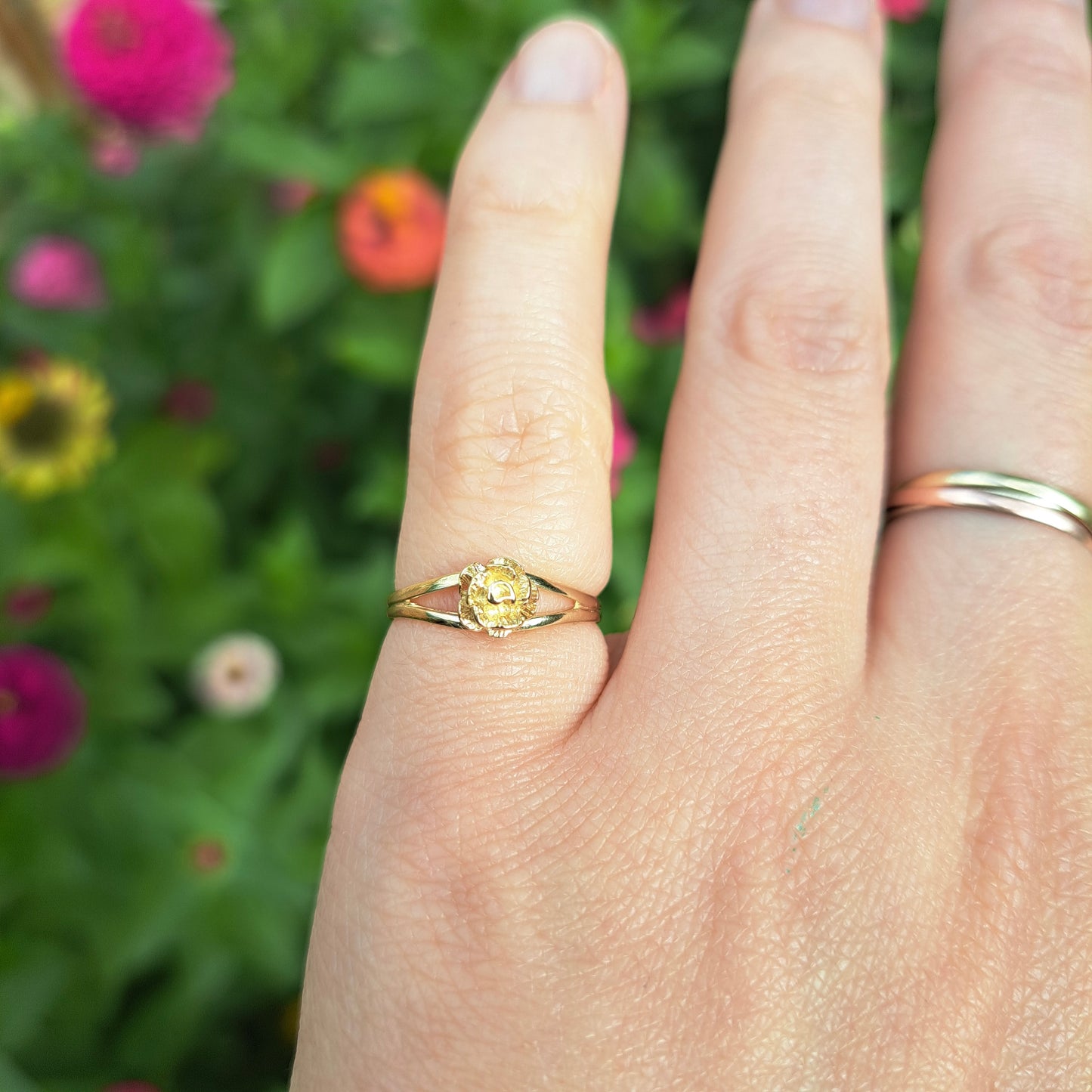 Vintage 9ct Gold Flower / Rose Ring, 1986