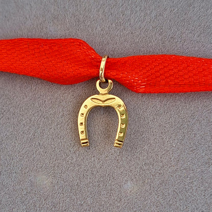 Pre-owned 9ct Tiny Horseshoe Charm