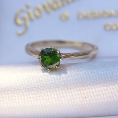 Pre-owned 9ct Gold Chrome Diopside Solitaire Ring