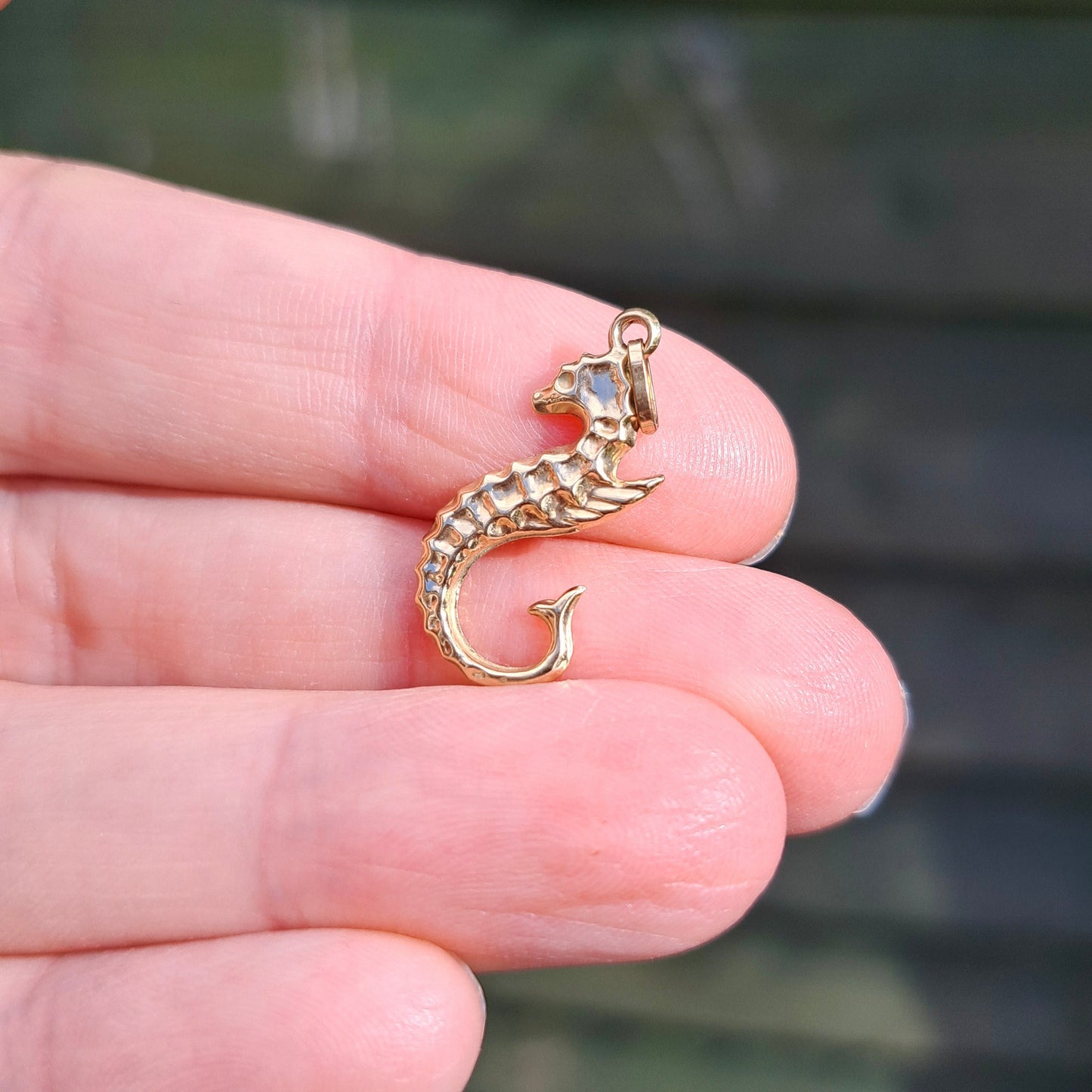 9ct Gold Seahorse Charm / Pendant