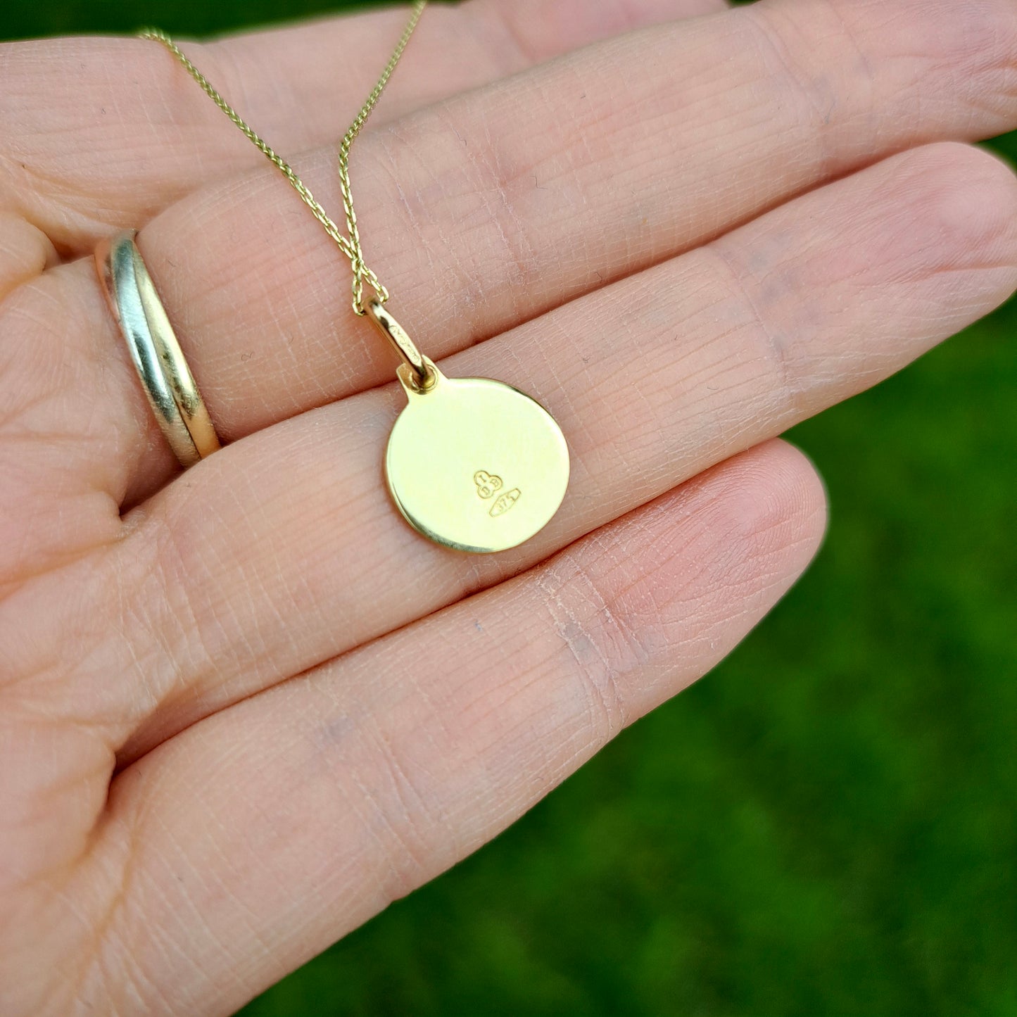 Pre-owned 9ct Yellow Gold Round Cherubs / Angels Charm