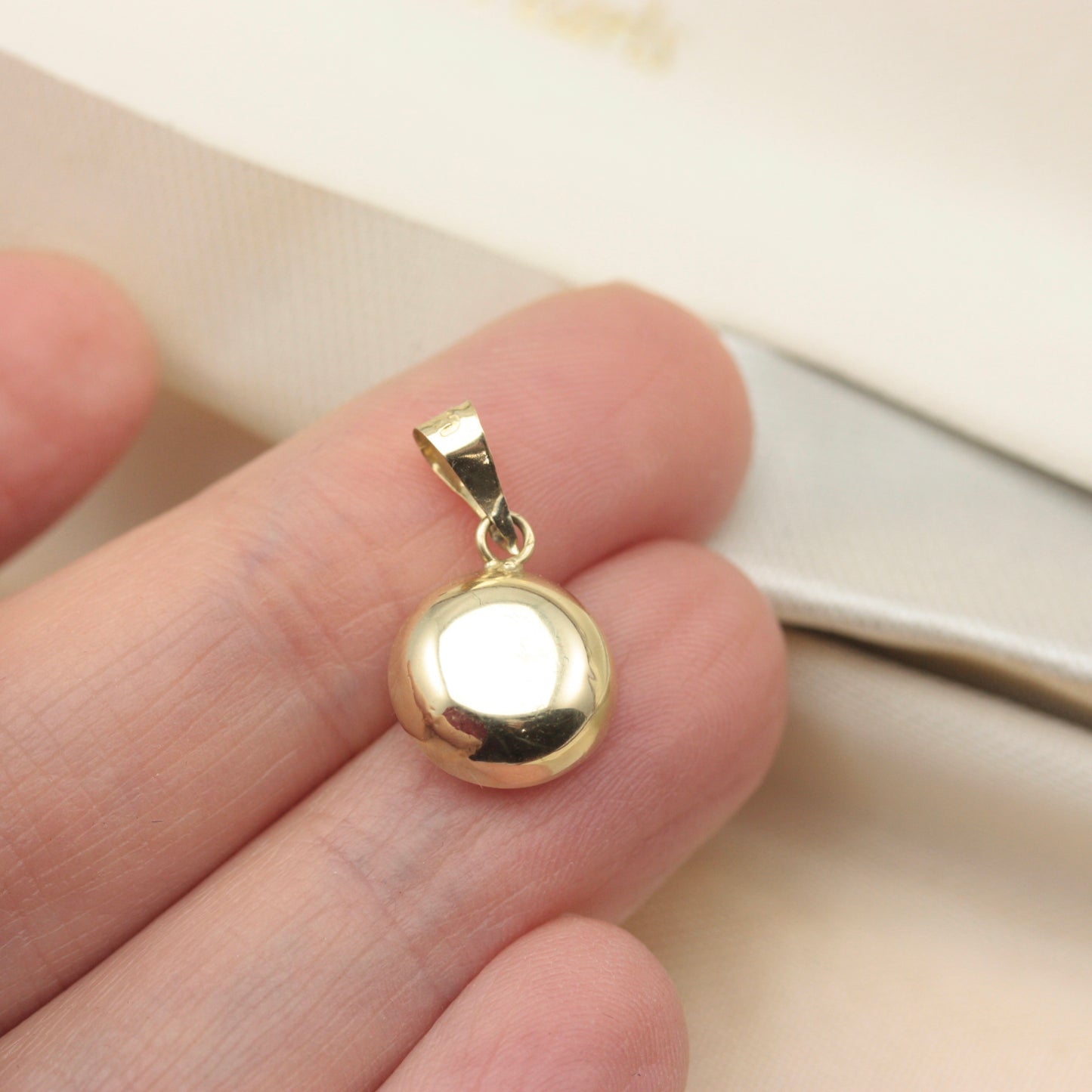 Pre-owned 14K Gold and Glass Turkish Nazar Eye Pendant