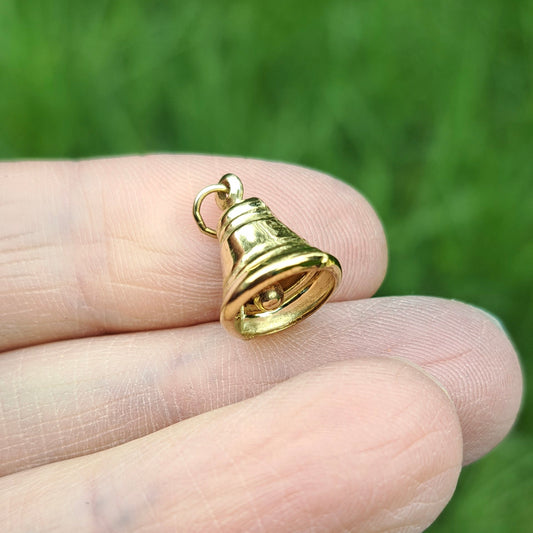 Vintage 9ct Gold Ringing Bell Charm